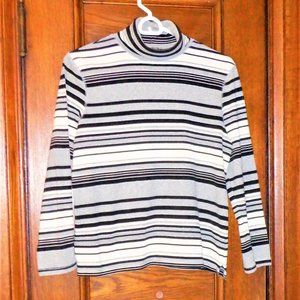 ~~~ Northern Reflections ~~~Pullover ~ Medium